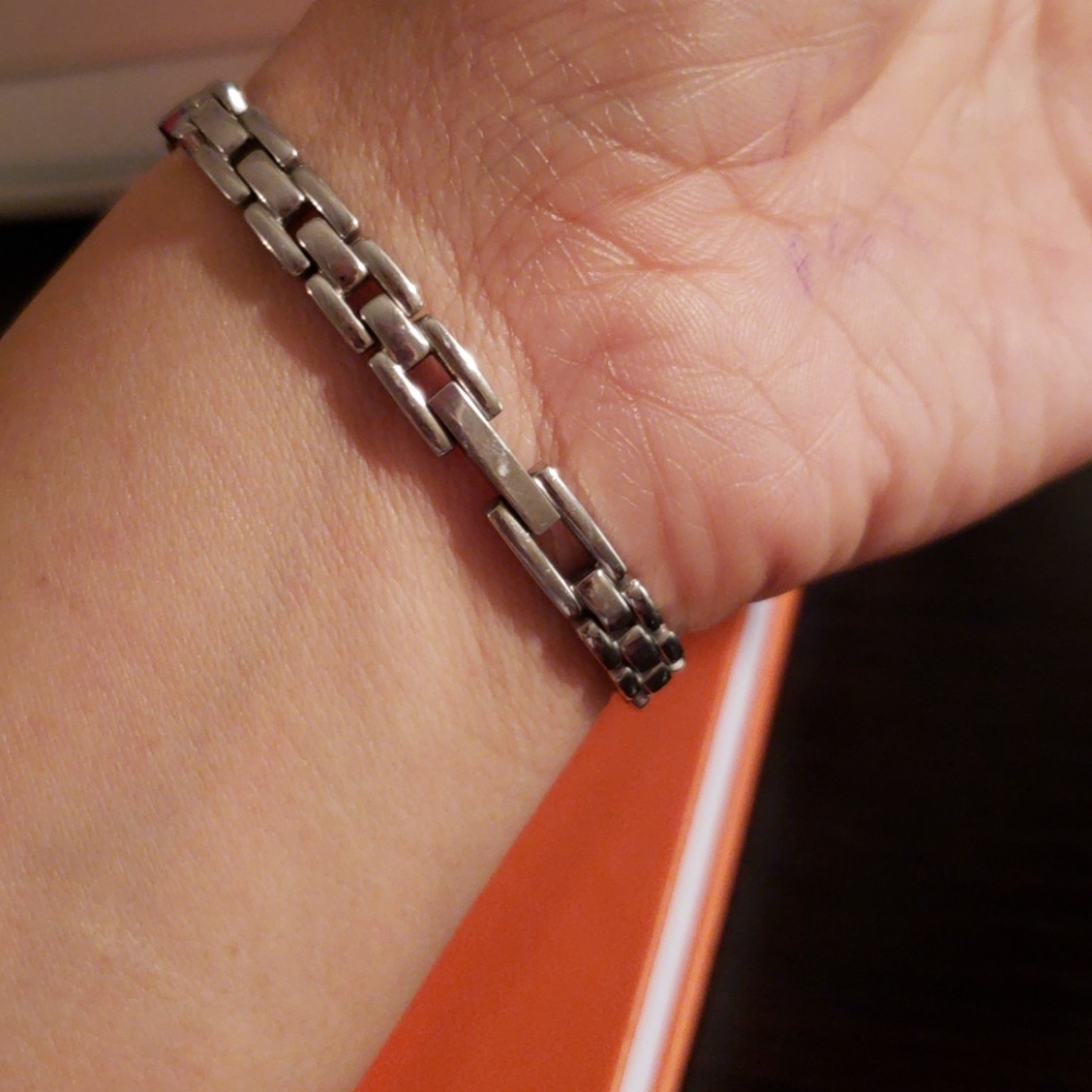 Bulova women's crystal accent watch - Picture 2 of 5